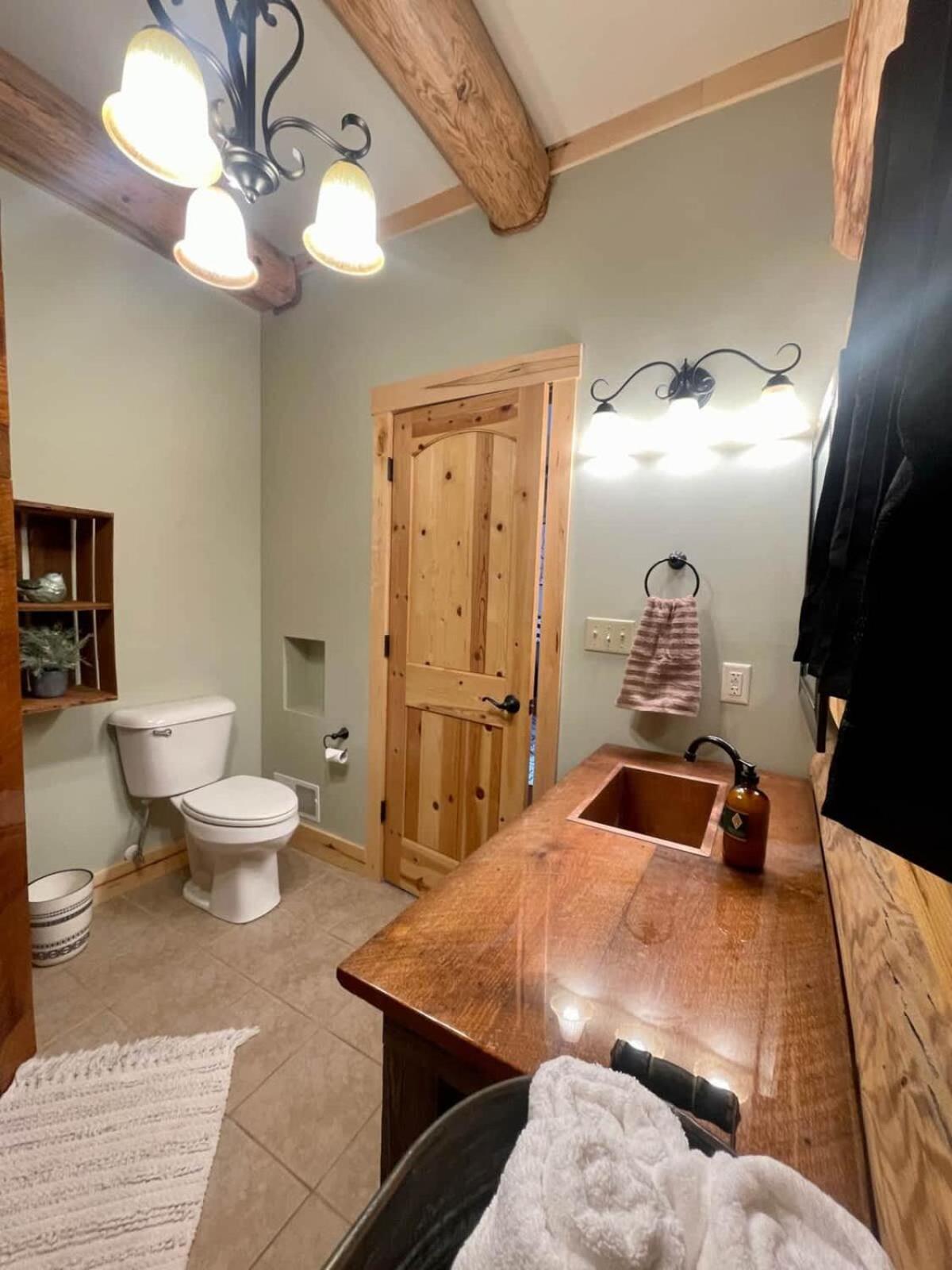 Stunning Log Cabin Getaway At The Hannu Haus Ironwood Εξωτερικό φωτογραφία