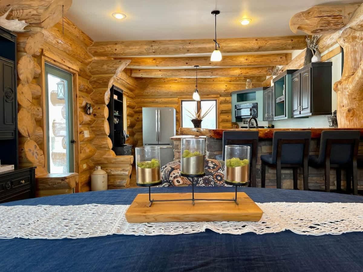 Stunning Log Cabin Getaway At The Hannu Haus Ironwood Εξωτερικό φωτογραφία